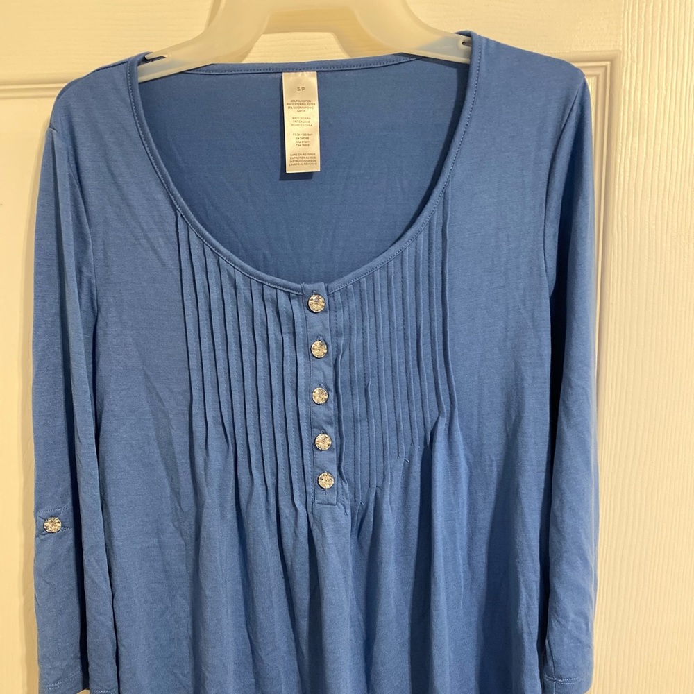 Soft knit pleated blue tunic top